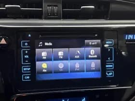 Toyota Auris thumbnail 18