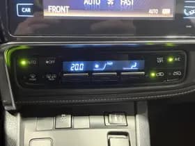 Toyota Auris thumbnail 25