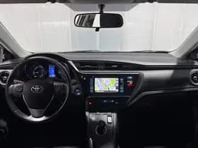 Toyota Auris thumbnail 36