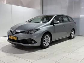 Toyota Auris thumbnail 39