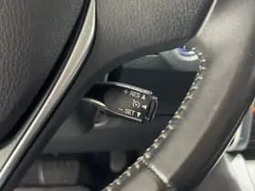 Toyota Auris thumbnail 43