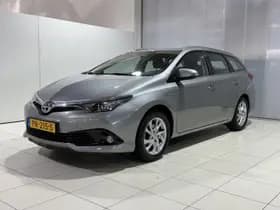 Toyota Auris thumbnail 7