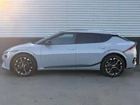 Kia Ev6 thumbnail 2
