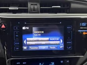 Toyota Auris thumbnail 18