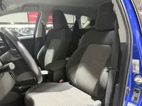 Toyota Auris thumbnail 3