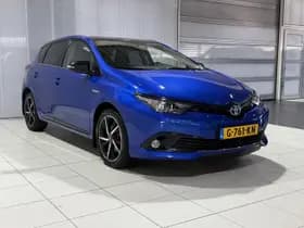 Toyota Auris thumbnail 4