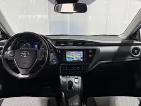 Toyota Auris thumbnail 31