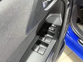 Toyota Auris thumbnail 57