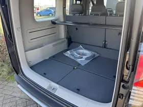 Kia Pv5 thumbnail 52