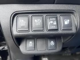 Nissan Leaf thumbnail 8