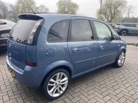 Opel Meriva thumbnail 4