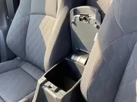 Toyota Corolla-cross thumbnail 36