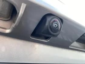 Toyota Corolla-cross thumbnail 9