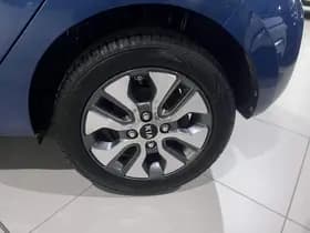 Kia Picanto thumbnail 24