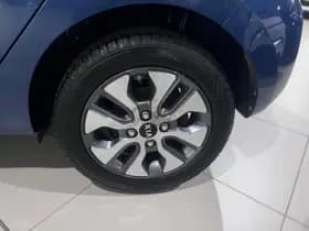 Kia Picanto thumbnail 4