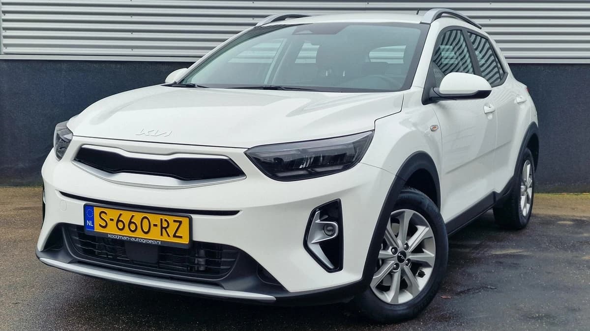 Kia Stonic — foto 1