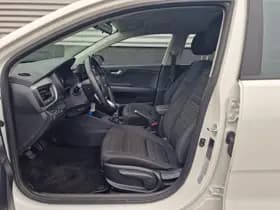 Kia Stonic thumbnail 11