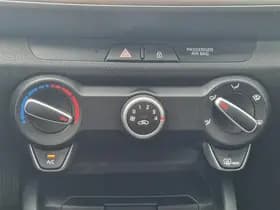 Kia Stonic thumbnail 63