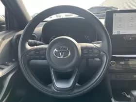Toyota Yaris-cross thumbnail 20