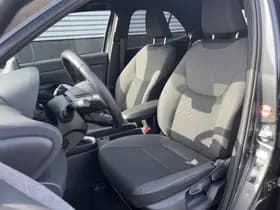 Toyota Yaris-cross thumbnail 61