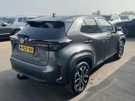 Toyota Yaris-cross thumbnail 8
