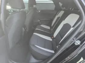 Kia Proceed thumbnail 14