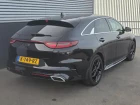 Kia Proceed thumbnail 5