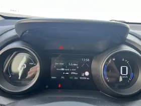 Toyota Yaris-cross thumbnail 65