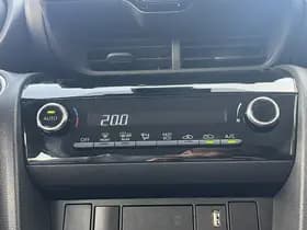 Toyota Yaris-cross thumbnail 70