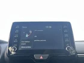 Toyota Yaris-cross thumbnail 71