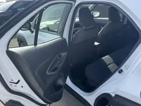 Toyota Yaris-cross thumbnail 75