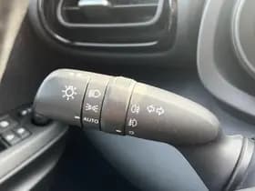 Toyota Yaris-cross thumbnail 25