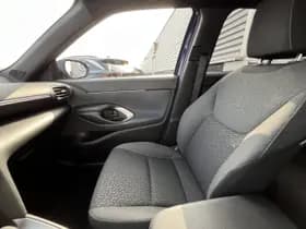 Toyota Yaris-cross thumbnail 42