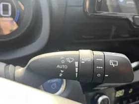 Toyota Yaris-cross thumbnail 74