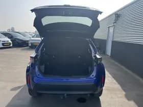 Toyota Yaris-cross thumbnail 10