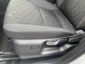 Toyota Yaris thumbnail 21