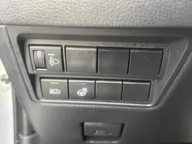 Toyota Yaris thumbnail 53