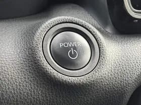 Toyota Yaris thumbnail 55