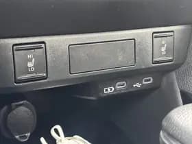 Toyota Yaris thumbnail 58