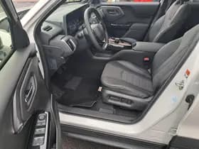 Toyota Urban-cruiser thumbnail 11