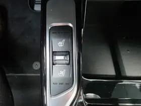 Kia Sorento thumbnail 107