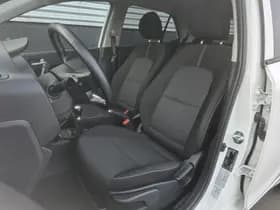 Kia Picanto thumbnail 12