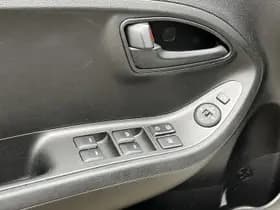 Kia Picanto thumbnail 9