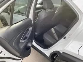 Toyota Yaris-cross thumbnail 108