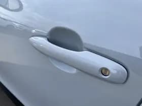 Toyota Yaris-cross thumbnail 19