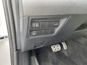 Toyota Yaris-cross thumbnail 26