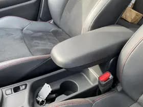 Toyota Yaris-cross thumbnail 48