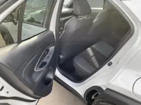 Toyota Yaris-cross thumbnail 51