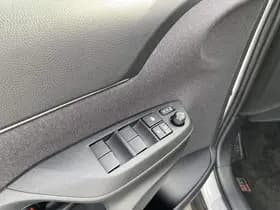 Toyota Yaris-cross thumbnail 82