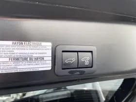 Toyota Yaris-cross thumbnail 10